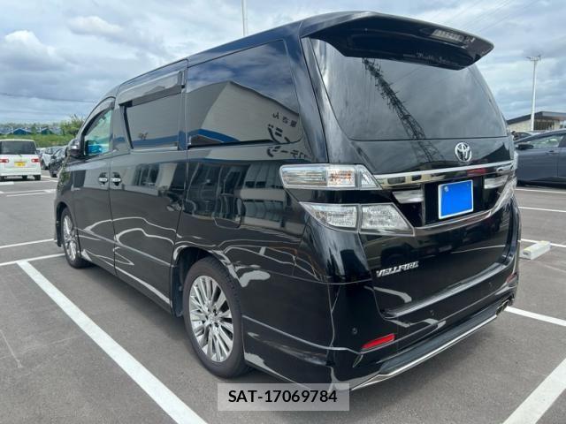 Toyota VELLFIRE 2013-01 8797802-3
