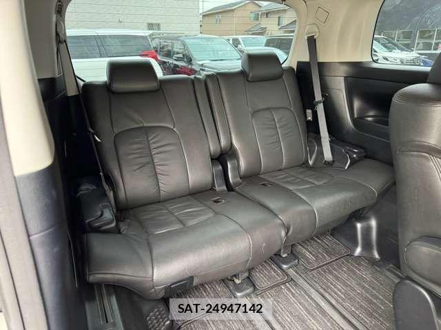 Toyota VELLFIRE 2015-11 8797799-12