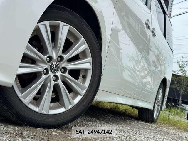 Toyota VELLFIRE 2015-11 8797799-15