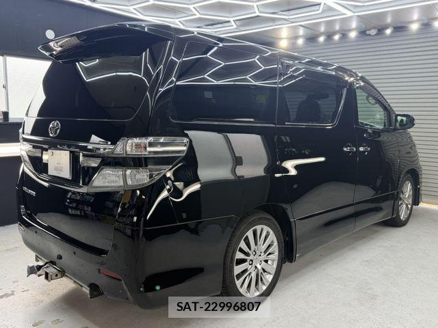 Toyota VELLFIRE 2013-06 8797800-3