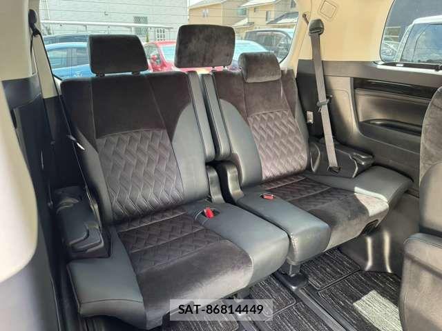 Toyota VELLFIRE 2017-10 8797794-13