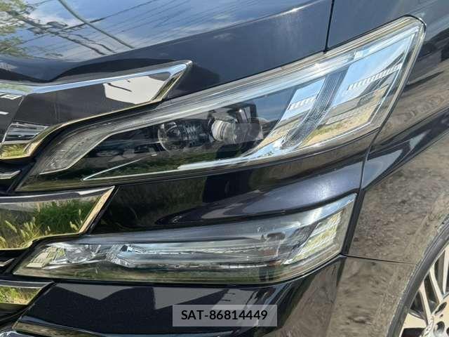 Toyota VELLFIRE 2017-10 8797794-16
