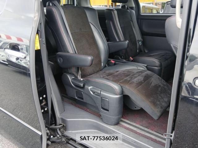 Toyota VELLFIRE 2014-05 8797798-20