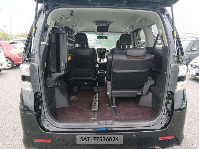 Toyota VELLFIRE 2014-05 8797798-25