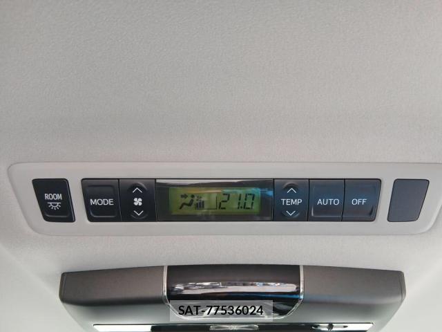 Toyota VELLFIRE 2014-05 8797798-27