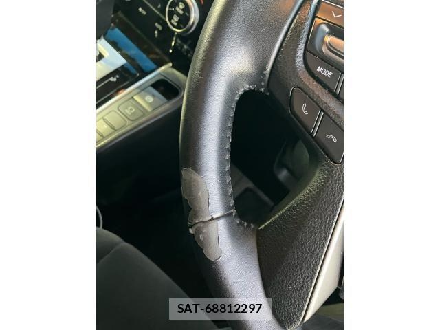 Toyota VELLFIRE 2015-04 8797797-27