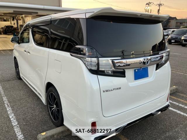 Toyota VELLFIRE 2015-04 8797797-2