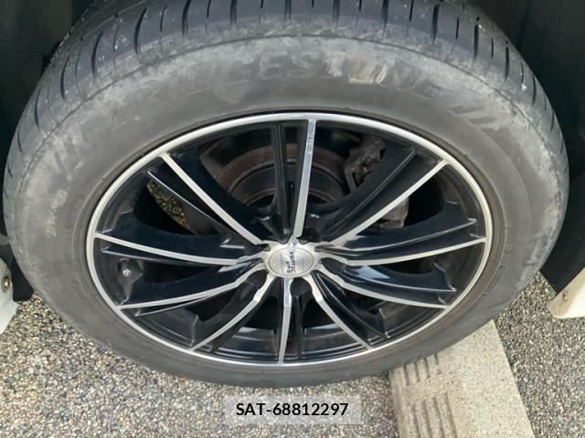 Toyota VELLFIRE 2015-04 8797797-5