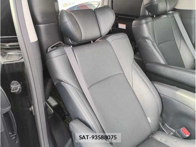Toyota VELLFIRE 2016-03 8832230-17