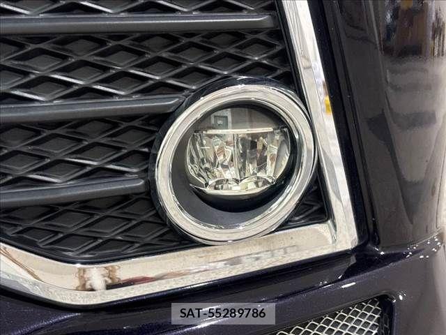 Toyota VELLFIRE 2017-05 8832229-28
