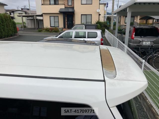 Toyota VELLFIRE 2009-12 8832241-24