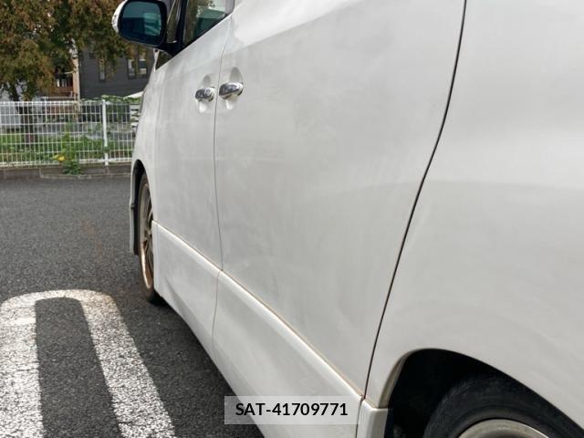 Toyota VELLFIRE 2009-12 8832241-25