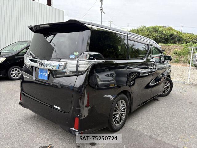 Toyota VELLFIRE 2015-05 8832239-3