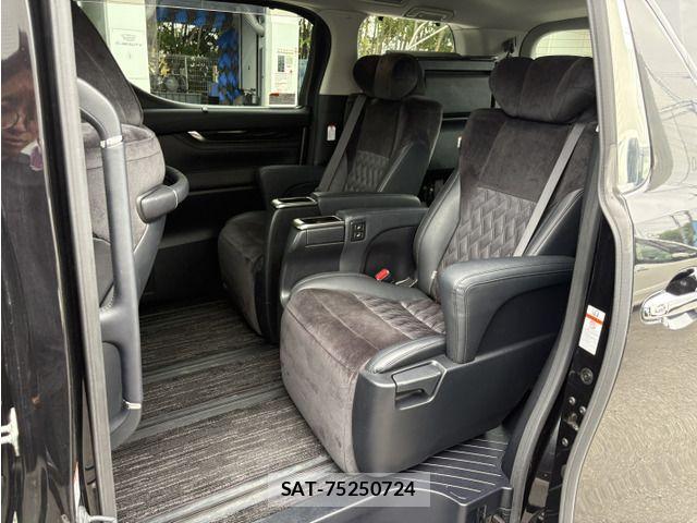 Toyota VELLFIRE 2015-05 8832239-4