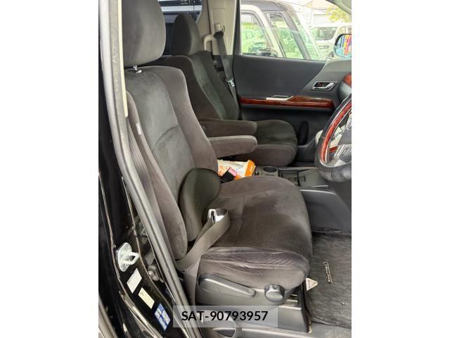 Toyota VELLFIRE 2010-04 8832247-10
