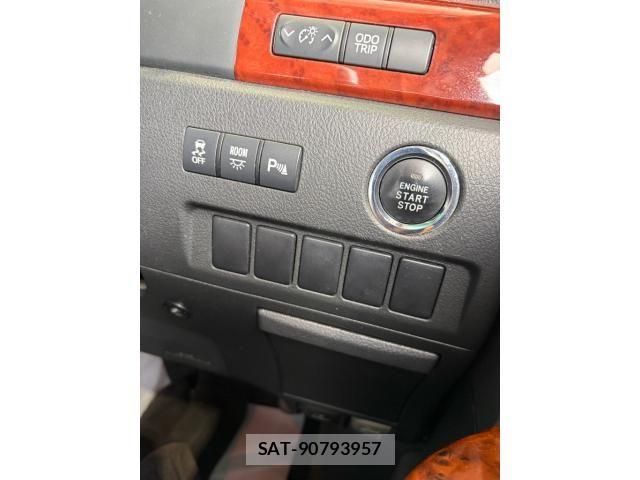 Toyota VELLFIRE 2010-04 8832247-21