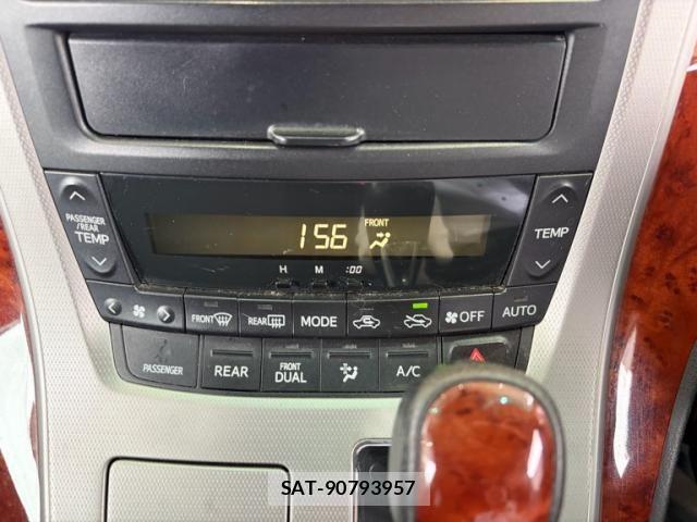 Toyota VELLFIRE 2010-04 8832247-23