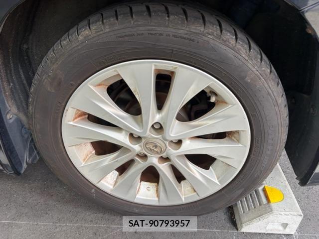 Toyota VELLFIRE 2010-04 8832247-5