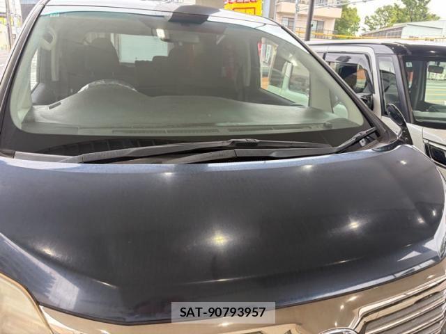 Toyota VELLFIRE 2010-04 8832247-7