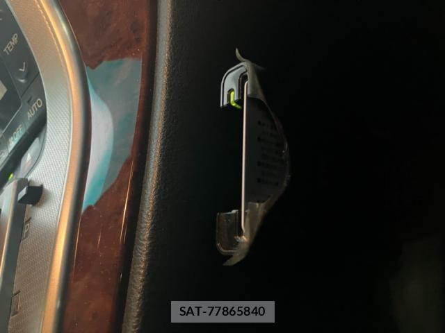 Toyota VELLFIRE 2010-01 8832246-22