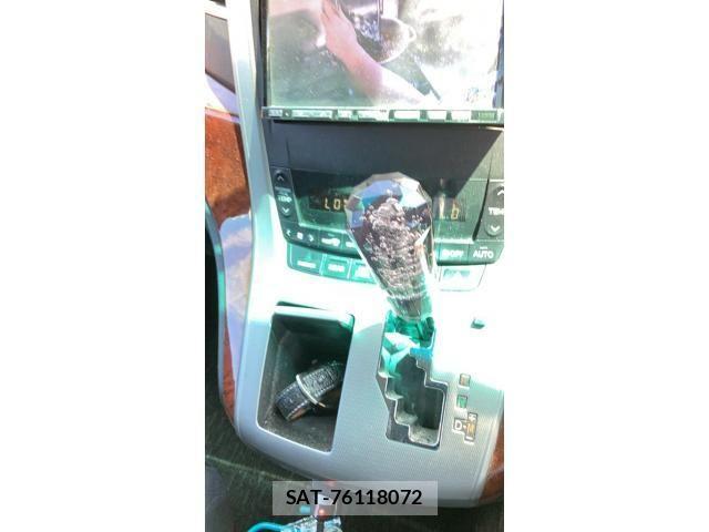 Toyota VELLFIRE 2010-07 8832245-19