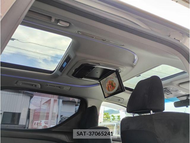 Toyota VELLFIRE 2018-11 8832228-10