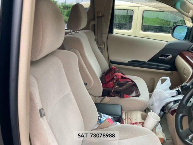 Toyota VELLFIRE 2011-10 8850961-10