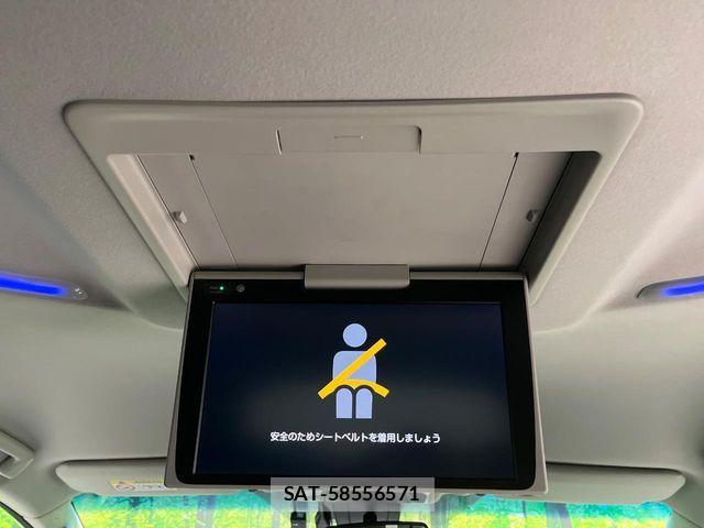 Toyota VELLFIRE 2019-03 8850947-2