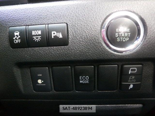Toyota VELLFIRE 2014-07 8850957-14