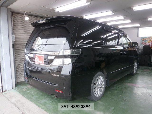 Toyota VELLFIRE 2014-07 8850957-2