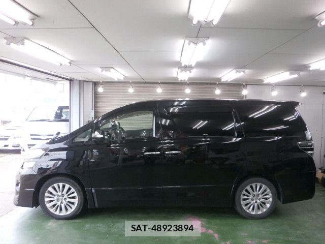 Toyota VELLFIRE 2014-07 8850957-4