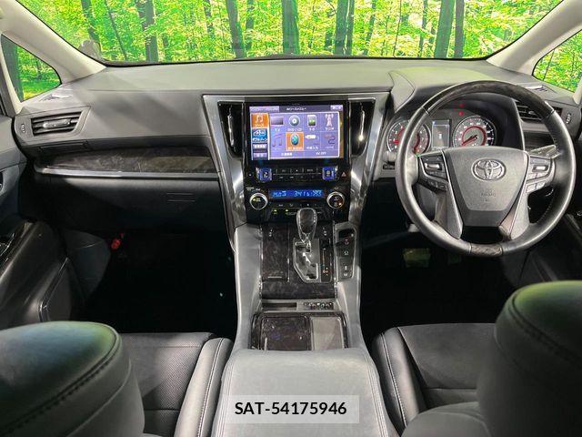 Toyota VELLFIRE 2019-04 8850948-1