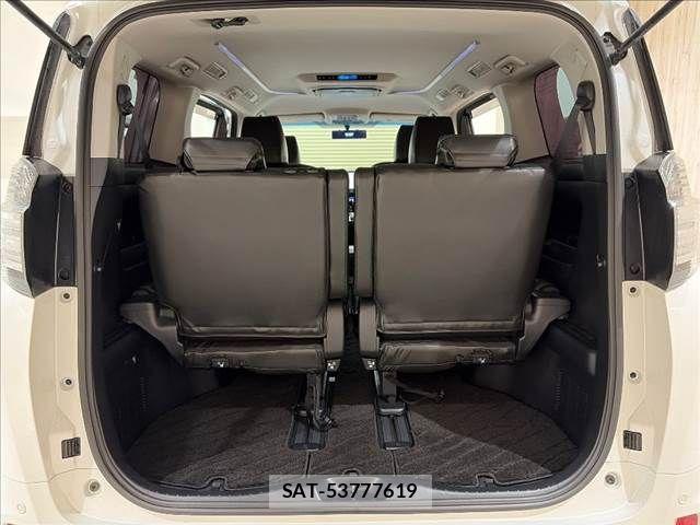 Toyota VELLFIRE 2017-03 8850953-12