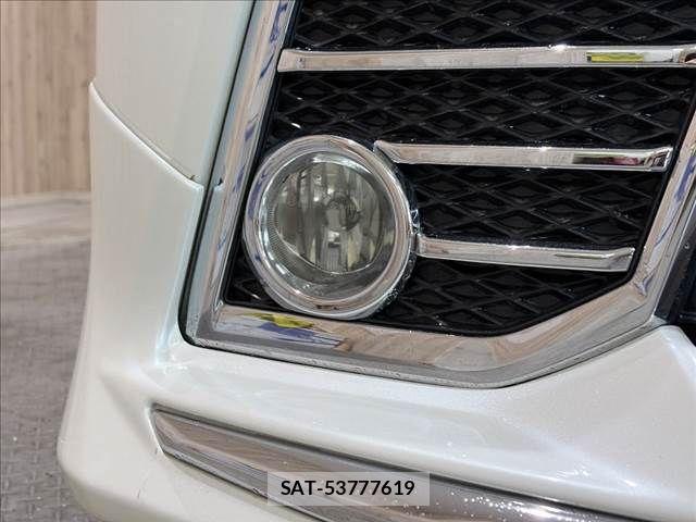 Toyota VELLFIRE 2017-03 8850953-26