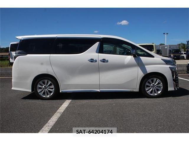 Toyota VELLFIRE 2020-03 8850949-14