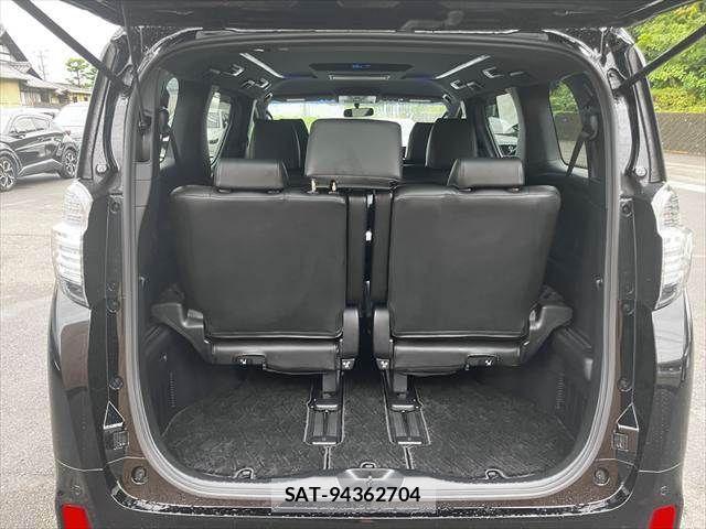Toyota VELLFIRE 2017-02 8850950-16