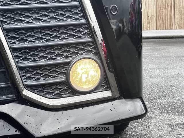 Toyota VELLFIRE 2017-02 8850950-18