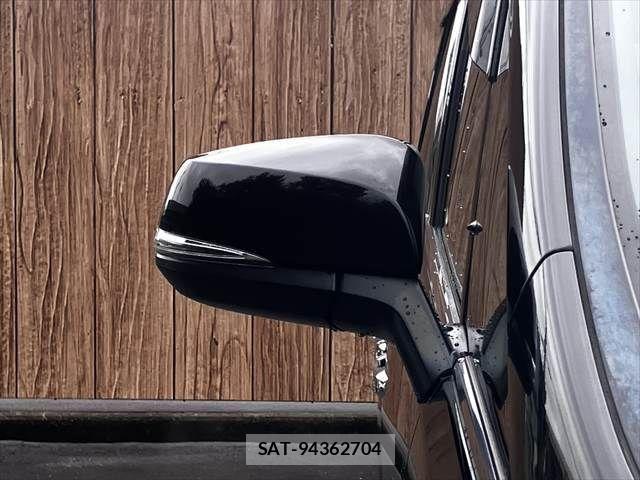 Toyota VELLFIRE 2017-02 8850950-28