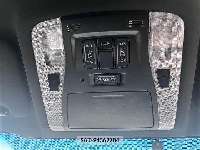 Toyota VELLFIRE 2017-02 8850950-8