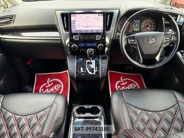 Toyota VELLFIRE 2019-03 8872322-1