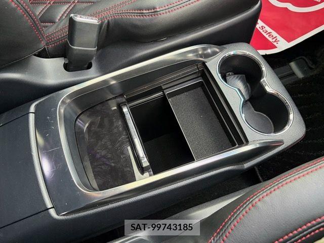 Toyota VELLFIRE 2019-03 8872322-26