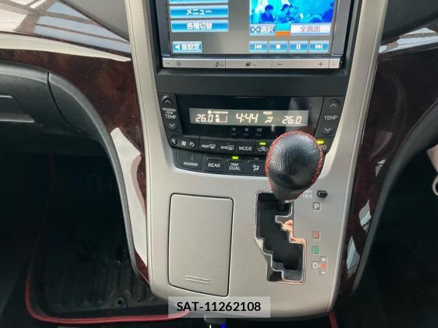 Toyota VELLFIRE 2014-07 8872327-28