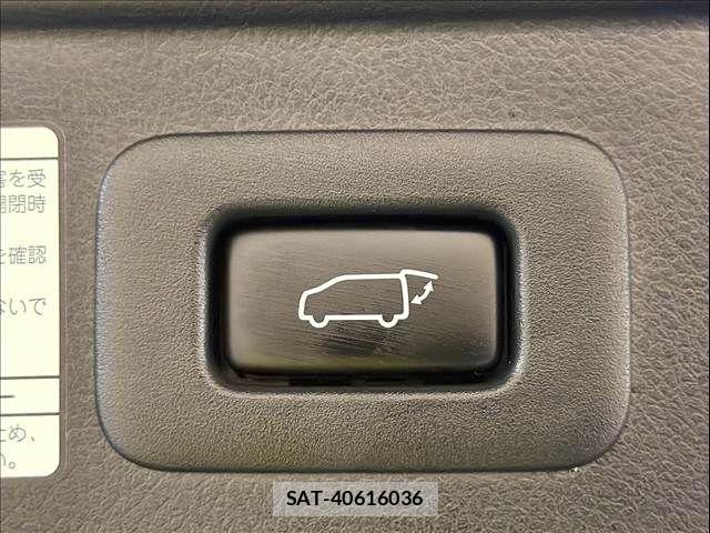 Toyota VELLFIRE 2019-02 8872324-8