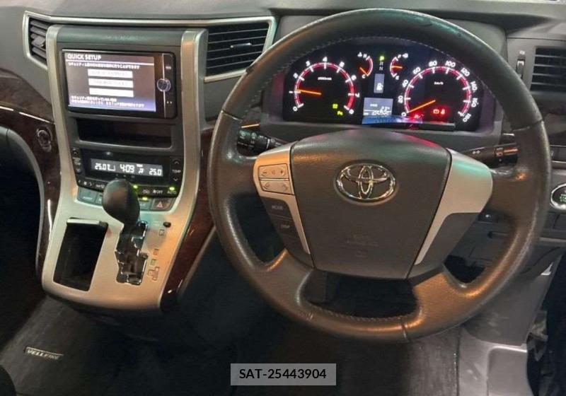 Toyota VELLFIRE 2014-03 8869203-6