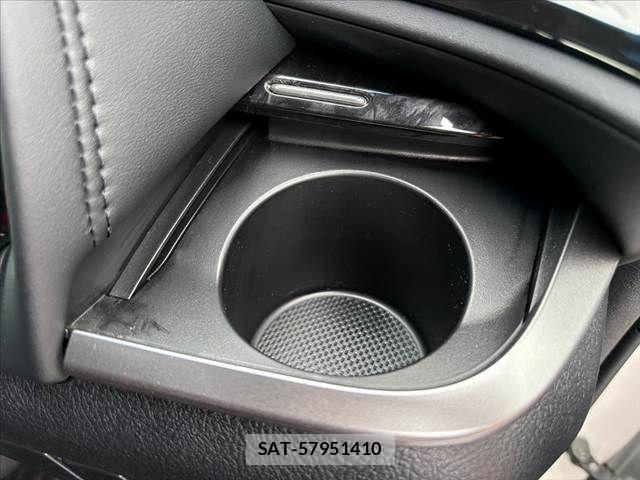 Toyota VELLFIRE 2021-02 8882707-24