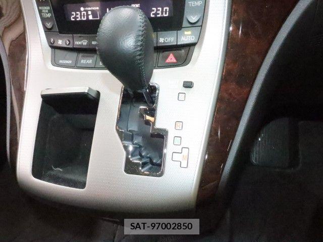 Toyota VELLFIRE 2013-12 8882728-18