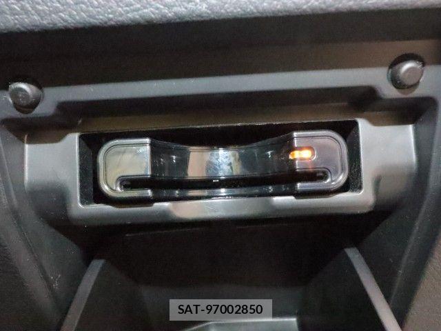 Toyota VELLFIRE 2013-12 8882728-22