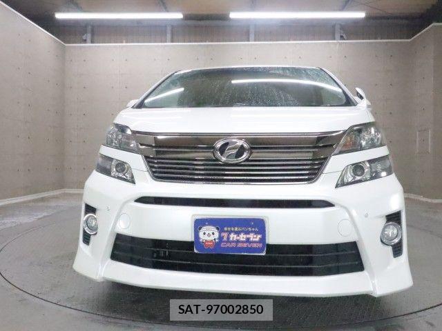 Toyota VELLFIRE 2013-12 8882728-26