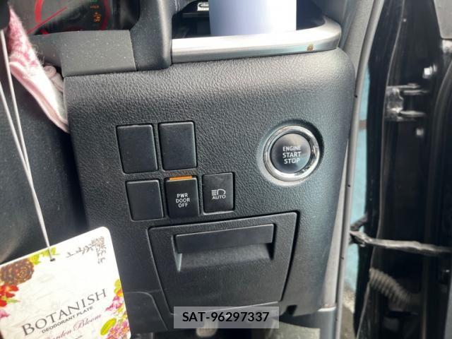 Toyota VELLFIRE 2018-02 8882718-14