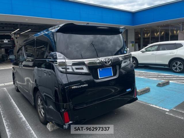 Toyota VELLFIRE 2018-02 8882718-6